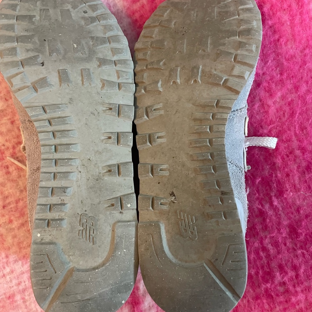 New balance sneakers - Picture 4 of 4